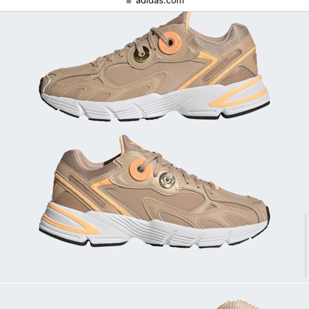 Adidas magic beige acid orange Astir retro sneaker